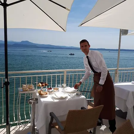 Relais La Speranzina Гостевой дом Сирмионе