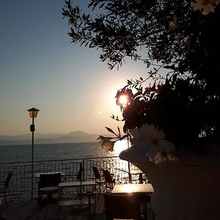 Relais La Speranzina Сирмионе