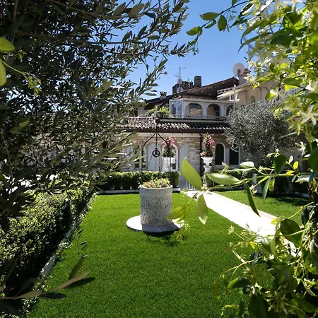 Relais La Speranzina 5* Сирмионе