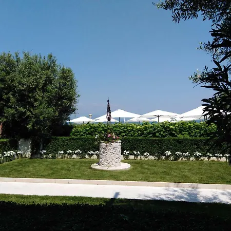 Гостевой дом Relais La Speranzina Сирмионе